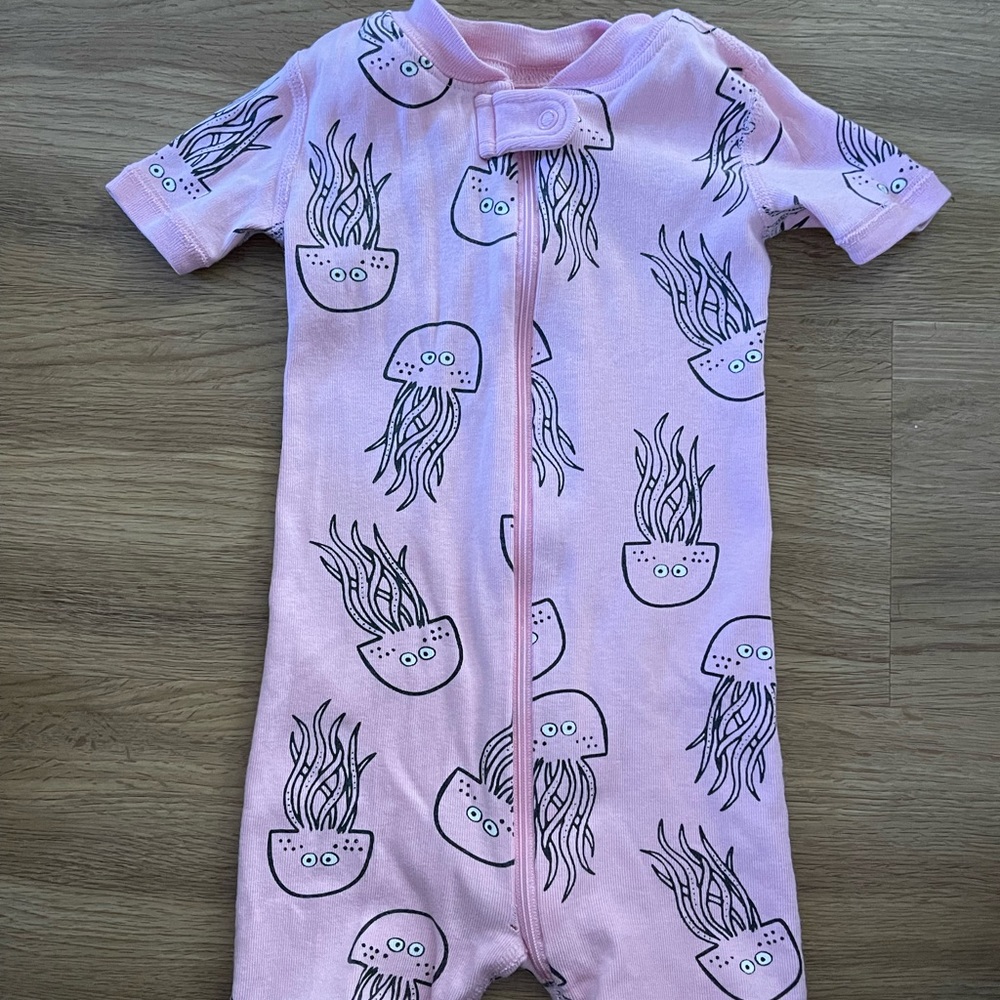 Hanna Andersson pink jellyfish pajamas